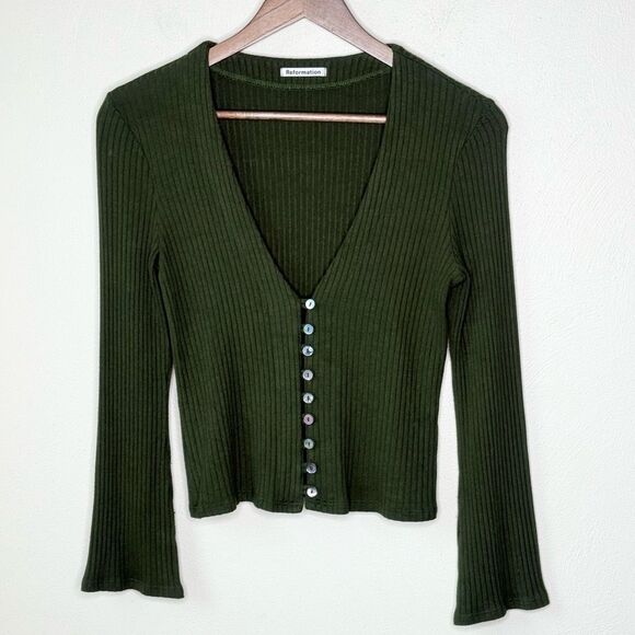 Reformation Hunter Green Ribbed Long Sleeve V-Neck Shirt - Women’s US L - Picture 1 of 9